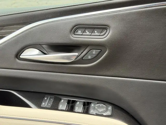 2021 Cadillac Escalade Sport 600 CLEAN CARFAX - Photo 31