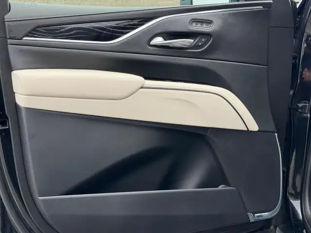 2021 Cadillac Escalade Sport 600 CLEAN CARFAX - Photo 32