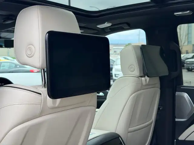 2021 Cadillac Escalade Sport 600 CLEAN CARFAX - Photo 40