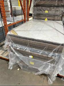 Never-Used! Queen Mattress   box!