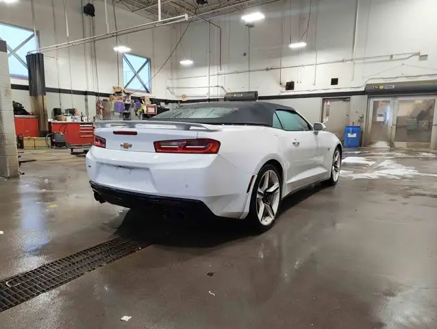 2016 Chevrolet Camaro 2SS 6.2L Auto - Photo 6