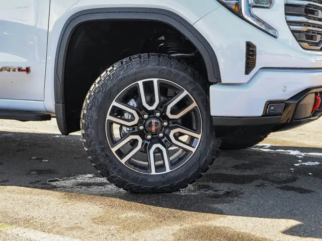 2026 GMC Sierra 1500 AT4 - Photo 11
