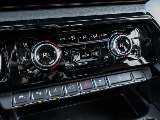 2026 GMC Sierra 1500 AT4 - Photo 31