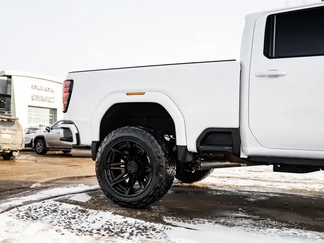 2026 GMC Sierra 3500HD AT4 | 3in BDS Lift | Fuel Wheels - Photo 17