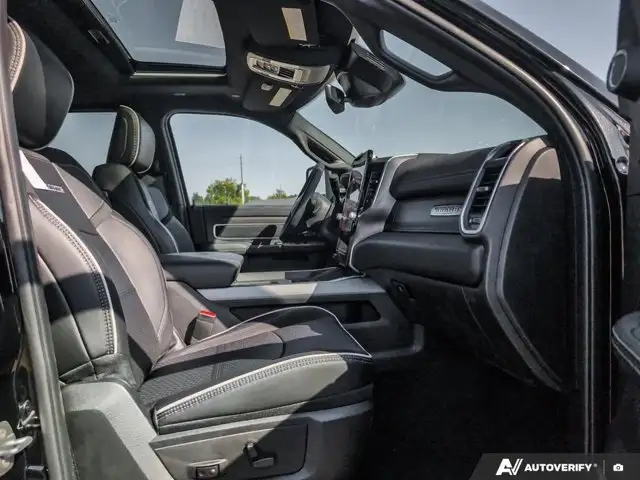 2025 Ram 3500 Laramie | 6.7L Cummins | Power Boards | Sunroof - Photo 26