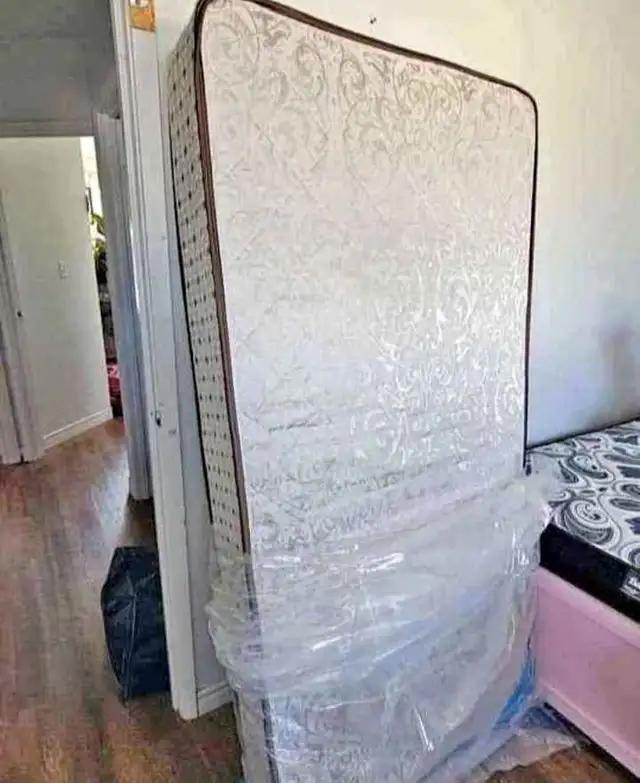 Perfect twin mattress - Photo 2