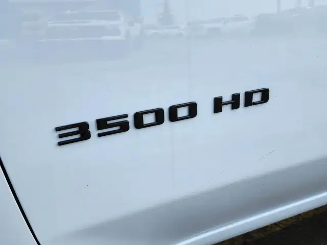 2026 Chevrolet Silverado 3500HD LT 6'8 FOOT BOX | DURAMAX | T... - Photo 5