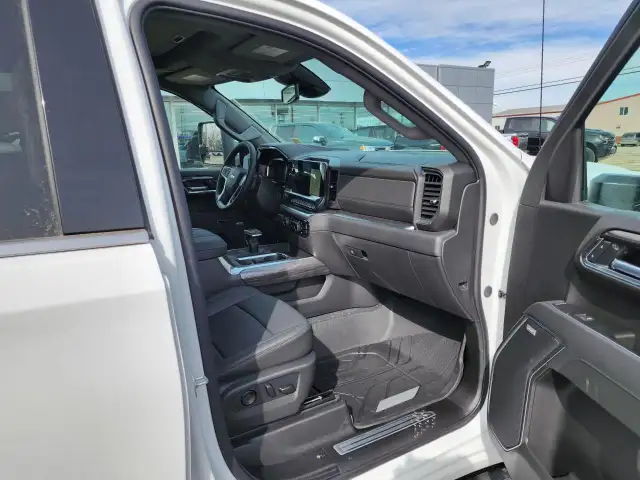 2026 Chevrolet Silverado 1500 LTZ 6'6 FOOT BOX | DURAMAX | MA... - Photo 23