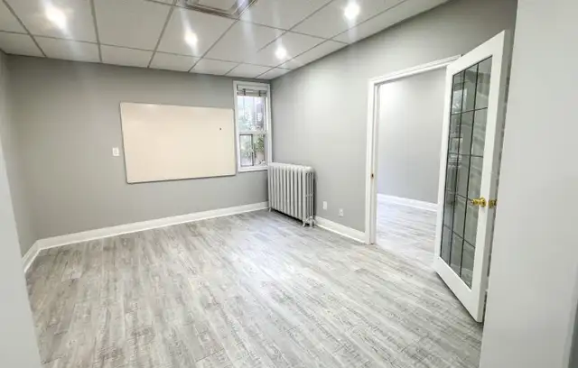 BRIGHT, OPEN-CONCEPT COMMERCIAL SPACE – READY FOR IMMEDIATE USE - Photo 8