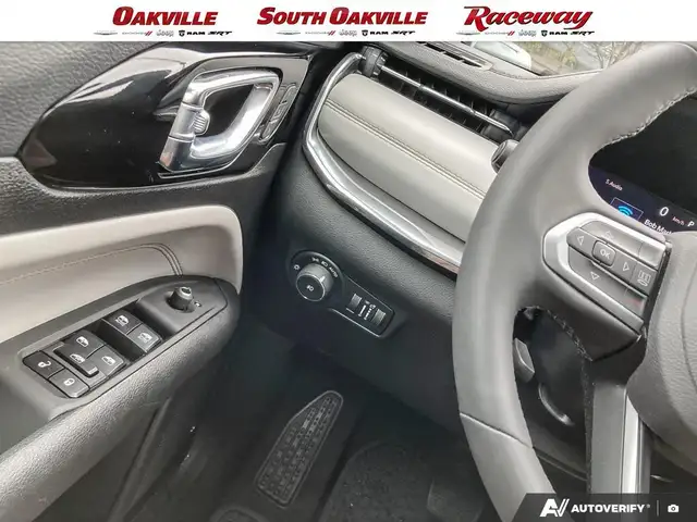 2024 Jeep Compass LIMITED | CLEAN CARFAX | HANDSFREE LIFTGATE | - Photo 17