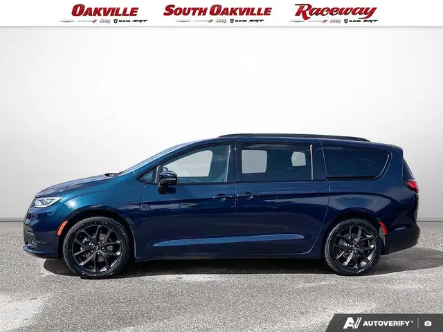 2023 Chrysler Pacifica TOURING L | 360 CAMERA | S APPEARANCE PKG - Photo 3