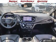 2023 Chrysler Pacifica TOURING L | 360 CAMERA | S APPEARANCE PKG - Photo 24