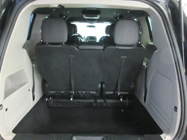DODGE GRAND-CARAVAN 2017 SXT PREMIUM PLUS STOW-N-GO TOUT EQUIPE - Photo 14