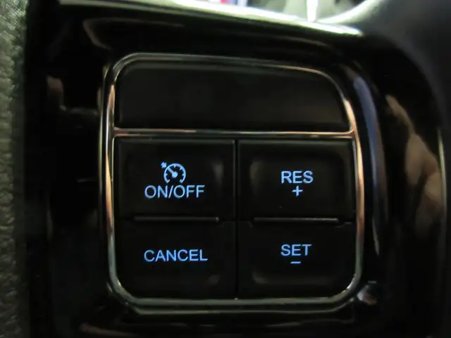 DODGE GRAND-CARAVAN 2017 SXT PREMIUM PLUS STOW-N-GO TOUT EQUIPE - Photo 23