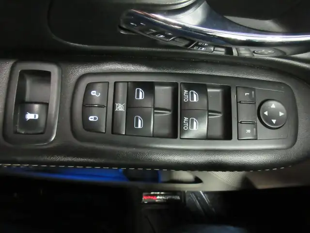 DODGE GRAND-CARAVAN 2017 SXT PREMIUM PLUS STOW-N-GO TOUT EQUIPE - Photo 25