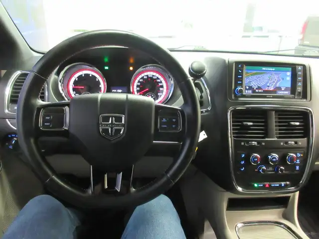 DODGE GRAND-CARAVAN 2017 SXT PREMIUM PLUS STOW-N-GO TOUT EQUIPE - Photo 26