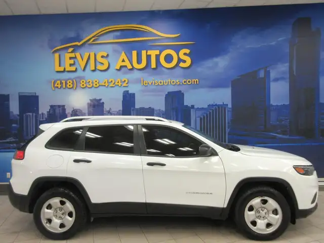 JEEP CHEROKEE 2019 SPORT 4X4 V-6 3.2 LITRES SIEGES   VOLANT CHAU