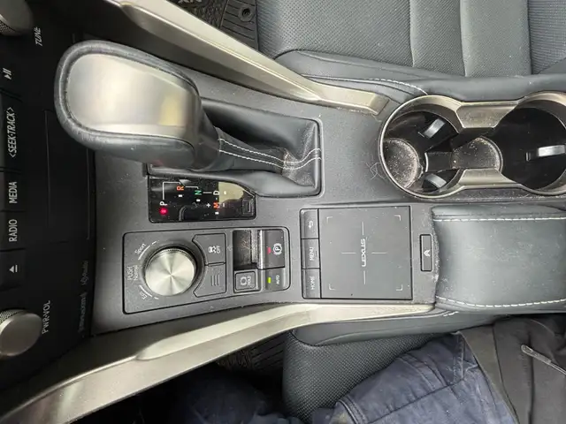 2020 Lexus NX NX 300 AWD - Photo 18