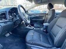 2017 Hyundai Elantra EXTRA CLEAN-AUTOMATIC-BLUETOOTH & MORE! - Photo 10