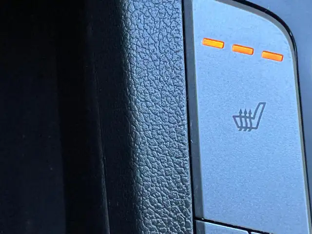 2017 Hyundai Elantra EXTRA CLEAN-AUTOMATIC-BLUETOOTH & MORE! - Photo 24