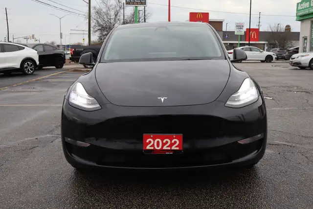 2022 Tesla Model Y - Photo 2