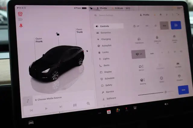 2022 Tesla Model Y - Photo 20