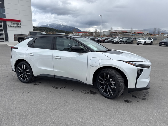 2026 Toyota bZ Limited 10K TOTAL REBATE - Photo 7