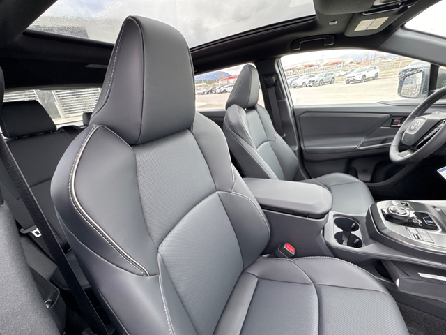 2026 Toyota bZ Limited 10K TOTAL REBATE - Photo 12