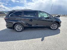 2026 Toyota Sienna LE 8-Passenger AWD - Hybrid - Photo 7