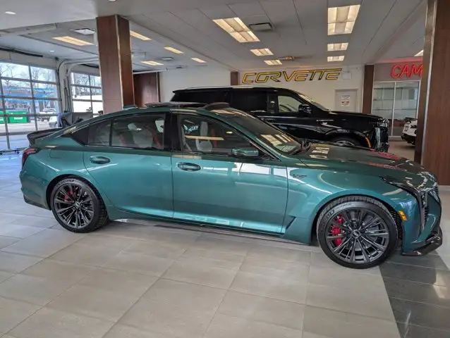 2026 Cadillac CT5-V Blackwing - Photo 6