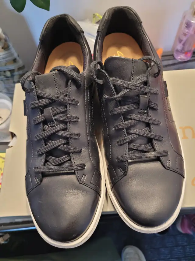 Souliers Clarks pour hommes - Photo 2