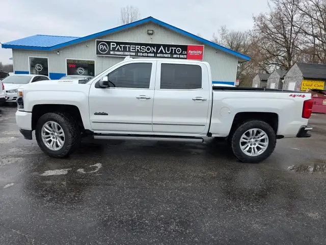 2018 Chevrolet Silverado 1500 High Country Short Box - Photo 2