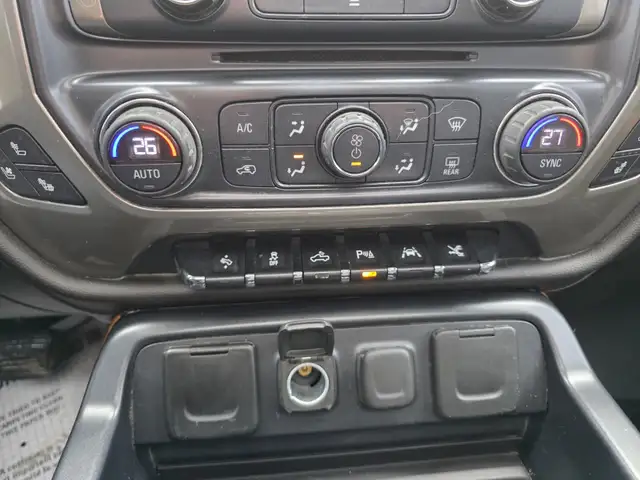 2018 Chevrolet Silverado 1500 High Country Short Box - Photo 17