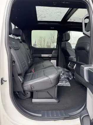 2026 Ford F-350 PLATINUM w/FX4, 5th WHL PREP, MNRF & 2KW PRO PWR - Photo 18