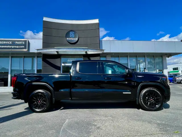 2024 GMC Sierra 1500 4WD Crew Cab 157' Elevation DIESEL LOADED X - Photo 8