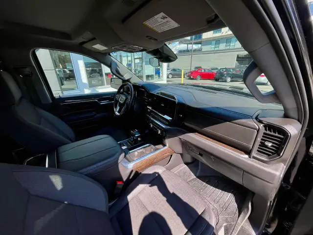 2024 GMC Sierra 1500 4WD Crew Cab 157' Elevation DIESEL LOADED X - Photo 18