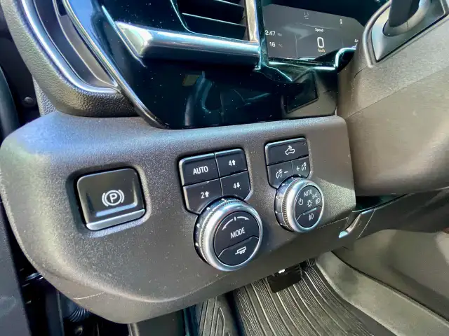 2024 GMC Sierra 1500 4WD Crew Cab 157' Elevation DIESEL LOADED X - Photo 24