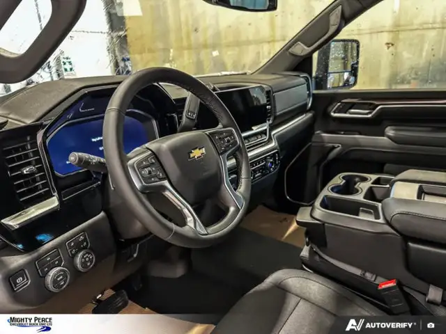 2026 Chevrolet Silverado 3500HD LT - Photo 12