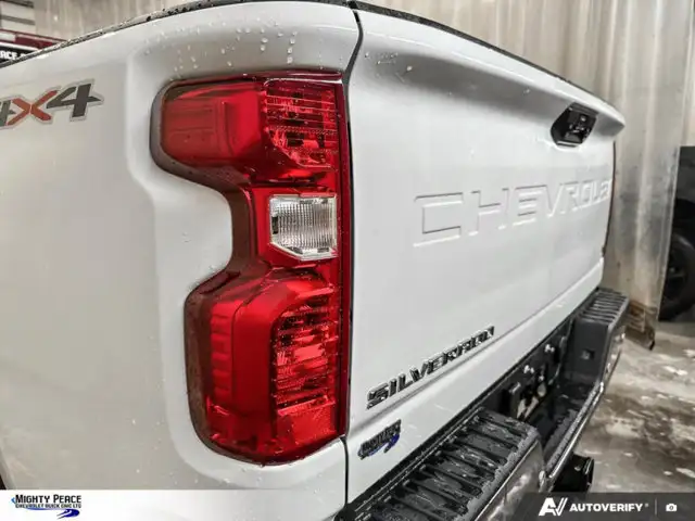 2026 Chevrolet Silverado 3500HD LT - Photo 10