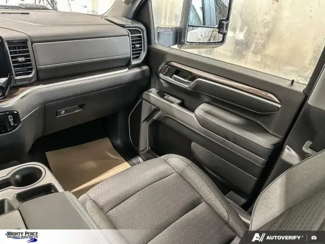 2026 Chevrolet Silverado 3500HD LT - Photo 24