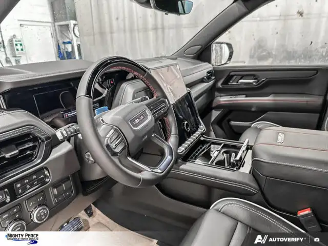 2026 GMC Yukon AT4 Ultimate - Photo 12