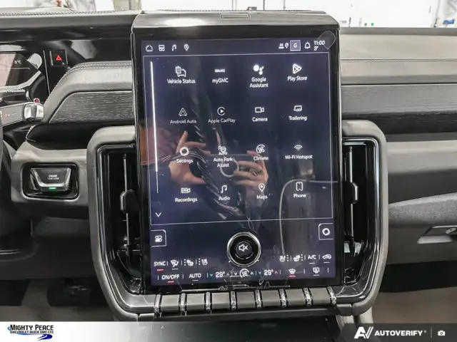 2026 GMC Yukon AT4 Ultimate - Photo 18