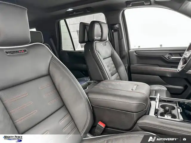 2026 GMC Yukon AT4 Ultimate - Photo 21