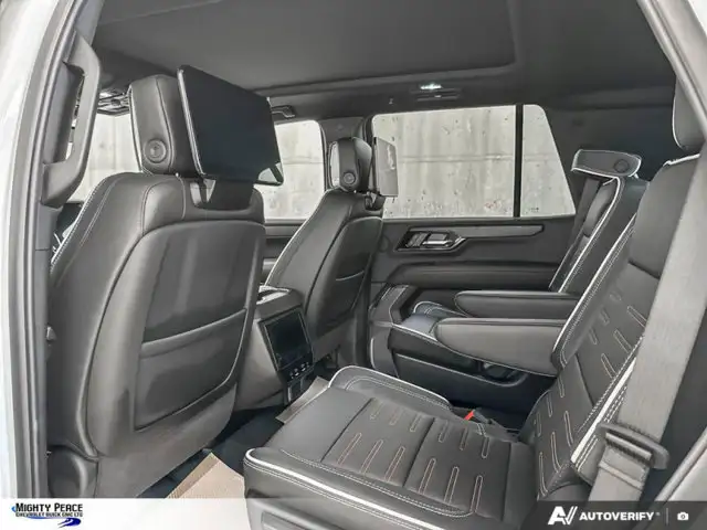 2026 GMC Yukon AT4 Ultimate - Photo 22