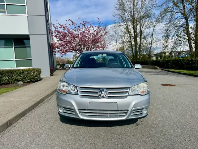 2009 Volkswagen CITY GOLF HB AUTOMATIC A/C LOCAL BC 144,000KM - Photo 5