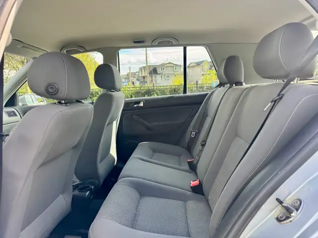 2009 Volkswagen CITY GOLF HB AUTOMATIC A/C LOCAL BC 144,000KM - Photo 10