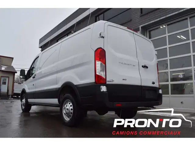 2021 Ford Transit Cargo Van AWD  T-150 130WB  Séparateur & T - Photo 7