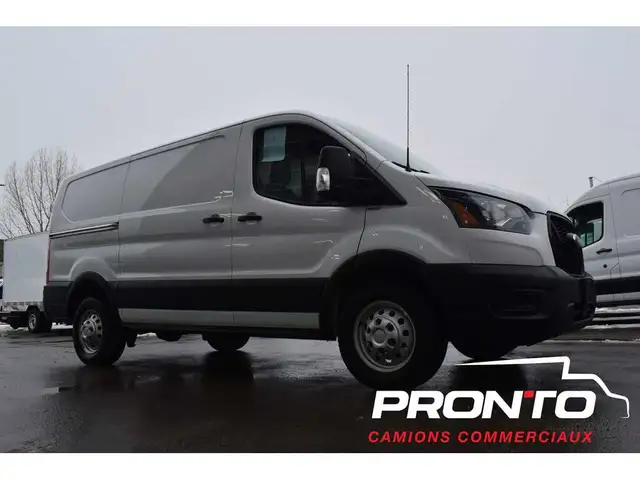 2021 Ford Transit Cargo Van AWD  T-150 130WB  Séparateur & T - Photo 12