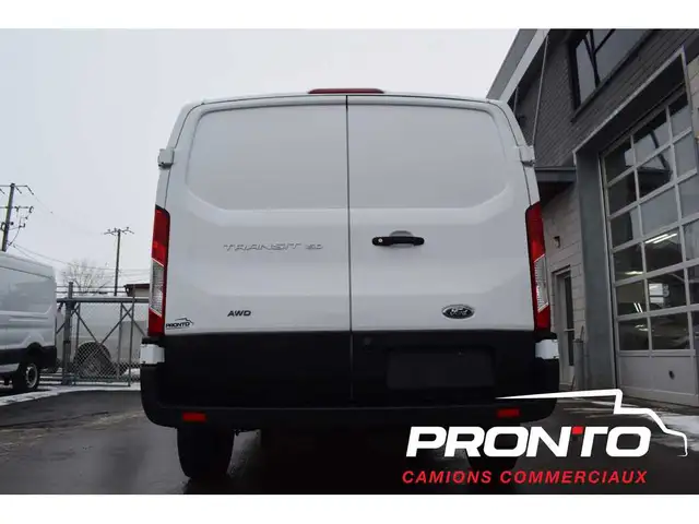 2021 Ford Transit Cargo Van AWD  T-150 130WB  Séparateur & T - Photo 15
