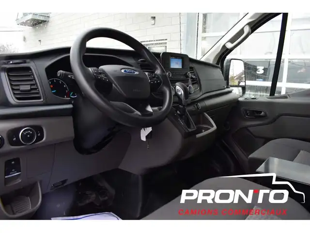 2021 Ford Transit Cargo Van AWD  T-150 130WB  Séparateur & T - Photo 17